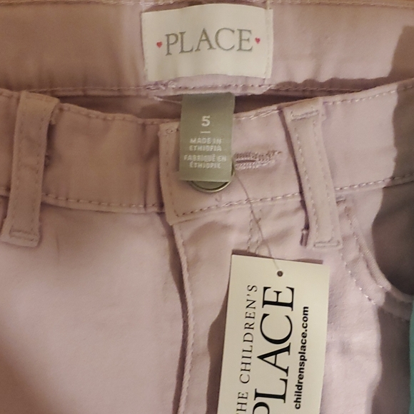 Childrens Place Size 5 Girl Shorts lilac haze and seafrost both pairs - Picture 2 of 3